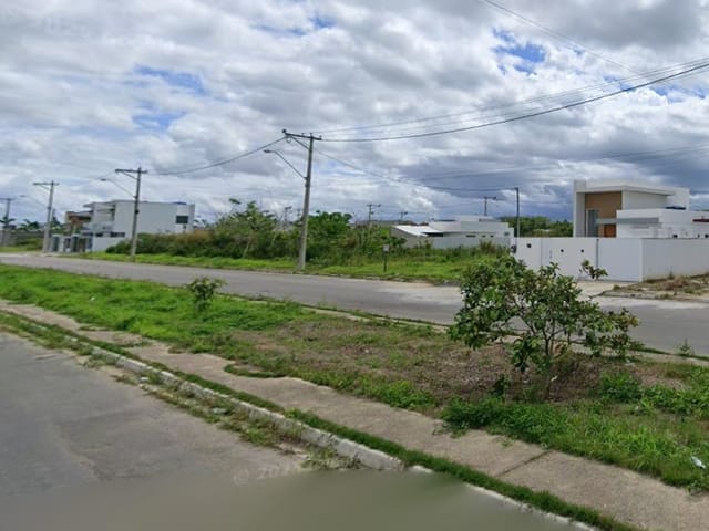 Terreno com 180m², à venda, no bairro Village em Campos dos Goytacazes