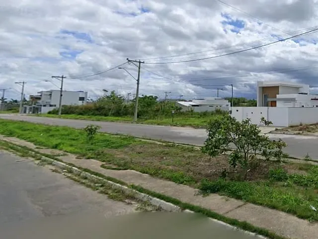 Terreno com 180m², à venda, no bairro Village em Campos dos Goytacazes