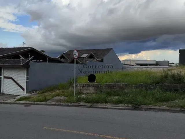 Terreno com 250m², à venda, no bairro Loteamento Villa Branca em Jacareí