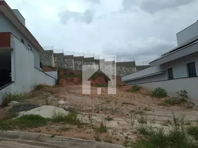 Terreno com 365m², à venda, no bairro Jardim Celeste em Jundiaí