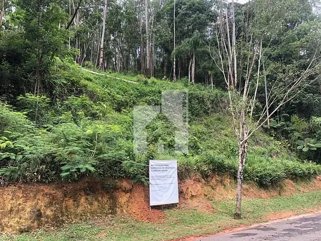 Terreno com 1050m², à venda, no bairro Serra dos Lagos (Jordanésia) em Cajamar