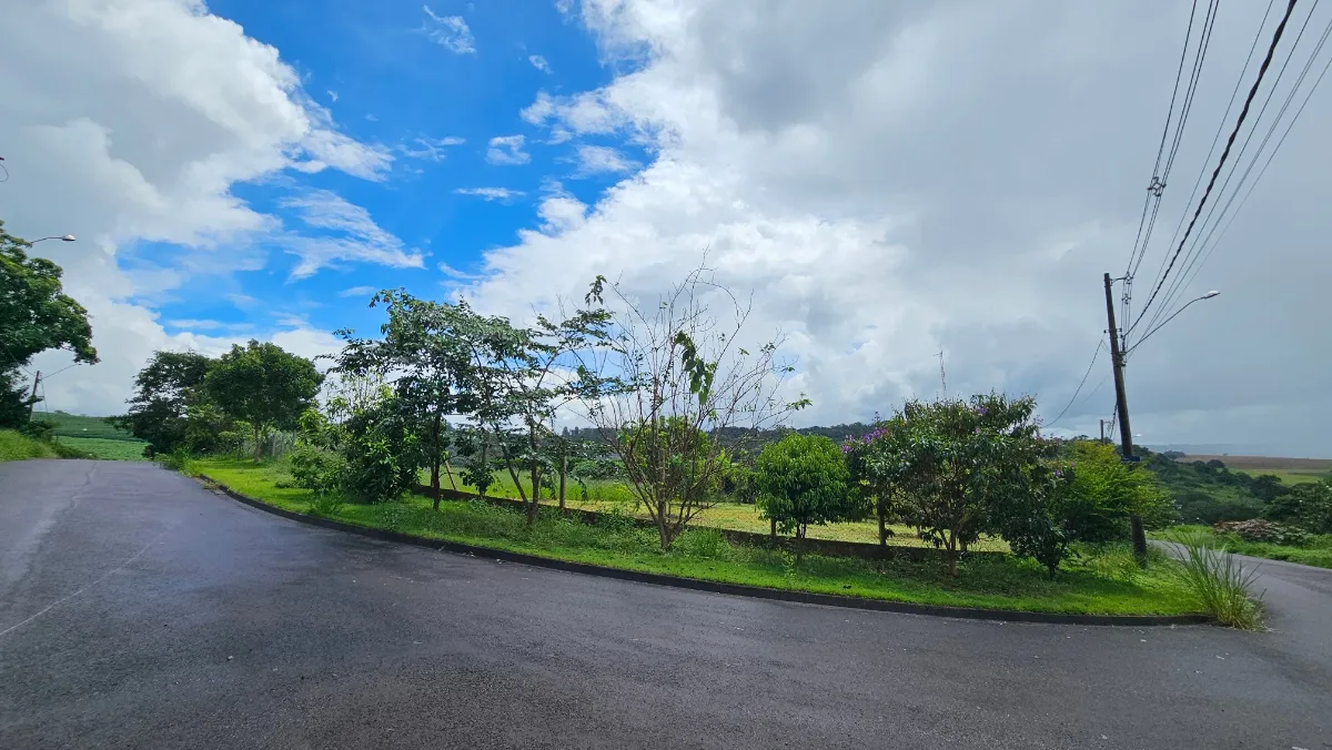 Terreno residencial para venda em Residencial Villaggio San Rafaello , 2,500m²