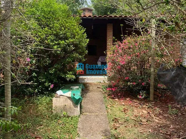 Terreno com 300m², à venda, no bairro Jardim Nova Guaxupé em Guaxupé