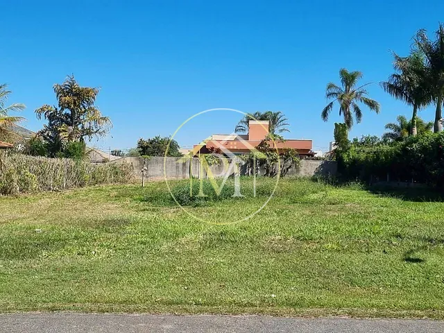 Terreno com 960m², à venda, no bairro Fazenda Ipanema em Araçoiaba da Serra