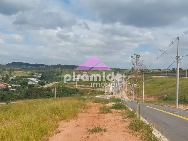 Terreno com 337m², à venda, no bairro Putim em São José Dos Campos