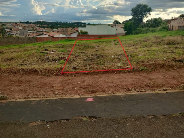 Foto do Terreno - Terreno residencial para venda em Sorocabano, 313m² | Lares e Andares Imóveis