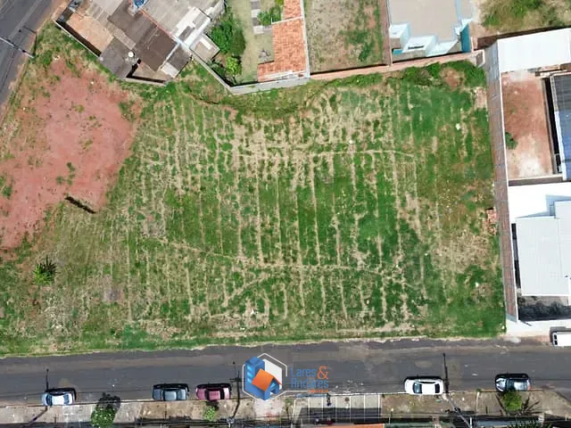 Terreno com 313m² 1 quarto e 1 banheiro, à venda, no bairro Sorocabano em Jaboticabal