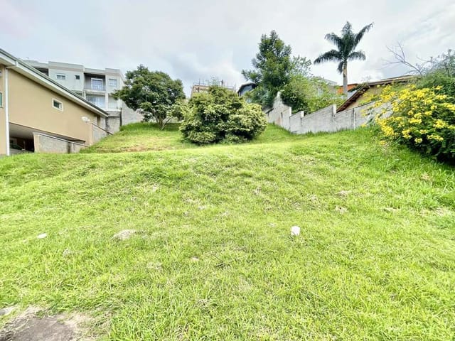 Terreno com 516m², à venda, no bairro Jardim Colibri em Cotia