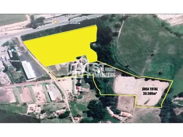 Terreno com 30500m², à venda, no bairro Zona Rural em Andradas