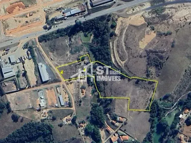 Terreno com 30500m², à venda, no bairro Zona Rural em Andradas