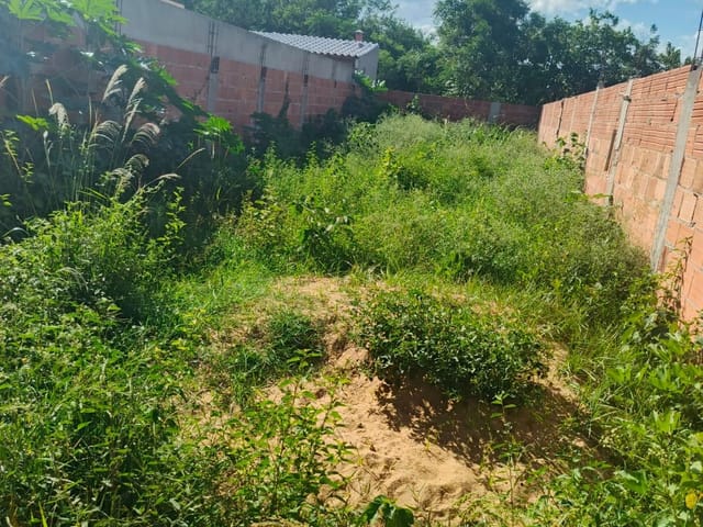 Terreno com 162m², à venda, no bairro Parque Novo Jockey em Campos dos Goytacazes