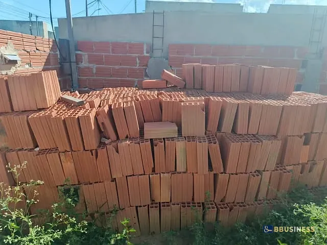 Terreno com 162m², à venda, no bairro Parque Novo Jockey em Campos dos Goytacazes