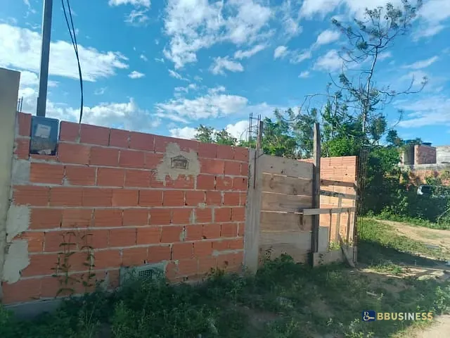Terreno com 162m², à venda, no bairro Parque Novo Jockey em Campos dos Goytacazes
