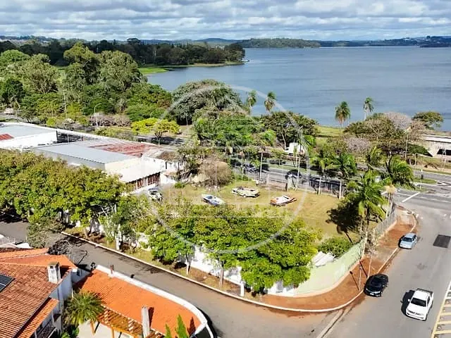 Terreno com 2072m², à venda, no bairro Socorro em São Paulo