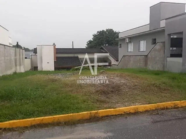 Terreno com 253m², à venda, no bairro Caminho Novo em Tremembé