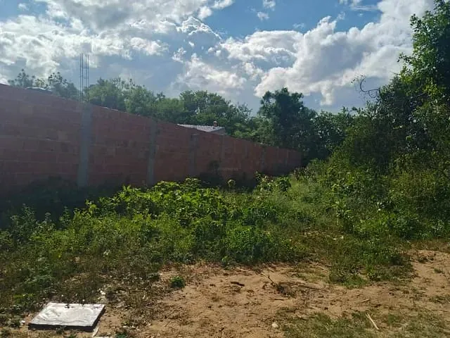 Terreno com 162m², à venda, no bairro Parque Novo Jockey em Campos dos Goytacazes