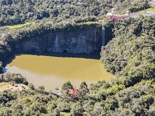 Terreno com 774m², à venda, no bairro Pilarzinho em Curitiba
