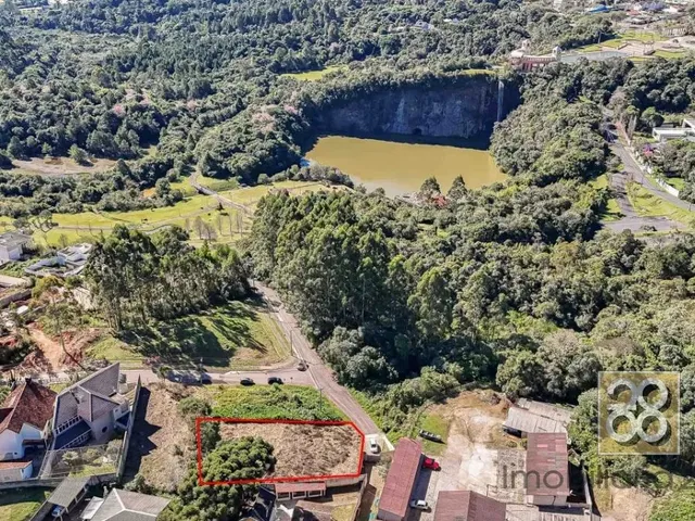 Terreno com 774m², à venda, no bairro Pilarzinho em Curitiba