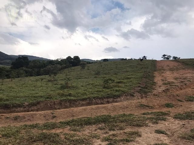 Terreno com 32000m², à venda, no bairro Salto em Extrema