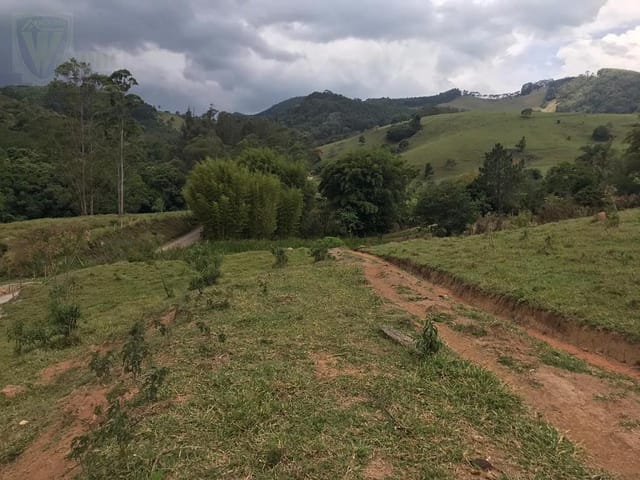Terreno com 32000m², à venda, no bairro Salto em Extrema