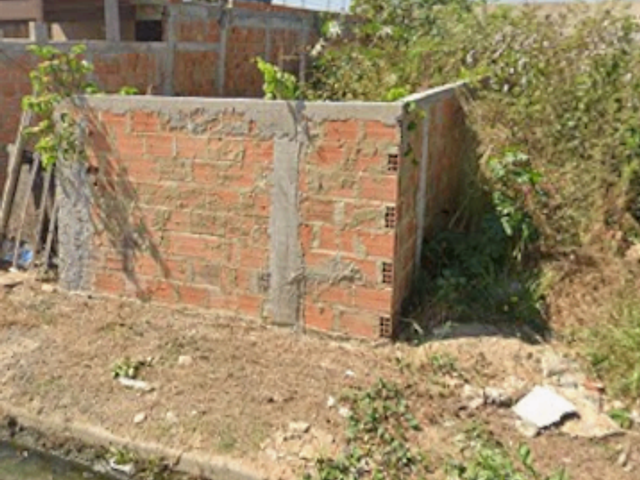 Terreno com 156m², à venda, no bairro Parque Novo Jockey em Campos dos Goytacazes