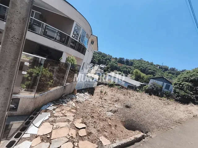 Terreno com 403m², à venda, no bairro Imigrantes em Concórdia