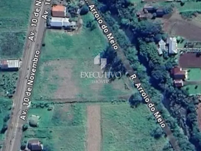 Terreno com 399m², à venda, no bairro Centro em Travesseiro