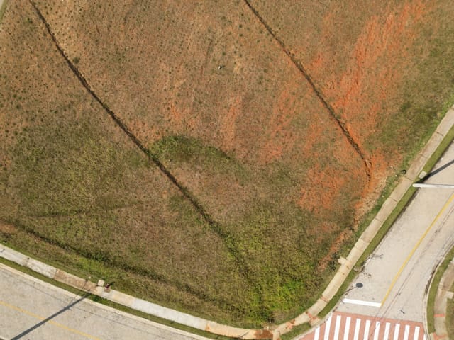 Terreno com 287m², à venda, no bairro Rio do Meio em Itajaí