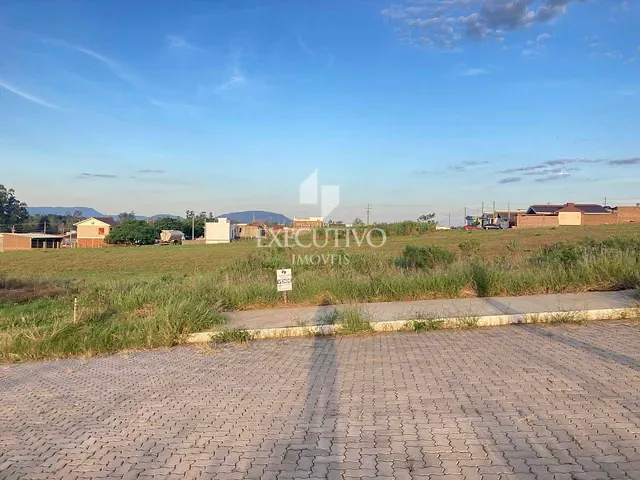 Terreno com 361m², à venda, no bairro Medianeira em Arroio do Meio