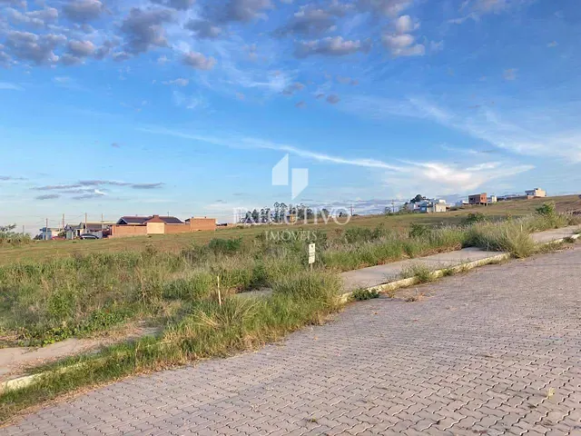 Terreno com 361m², à venda, no bairro Medianeira em Arroio do Meio