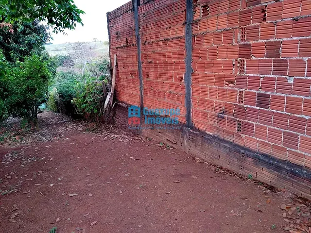 Terreno com 810m², à venda, no bairro Portal dos Nobres em Guaxupé