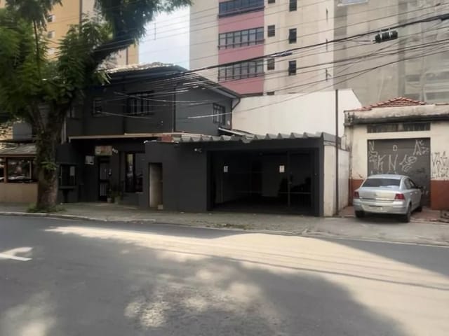 Terreno com 130m², à venda, no bairro Moema em São Paulo
