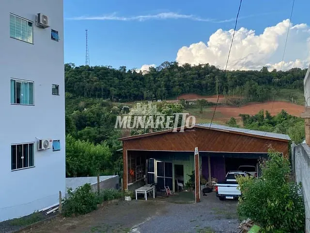 Terreno com 800m², à venda, no bairro CENTRO em Piratuba