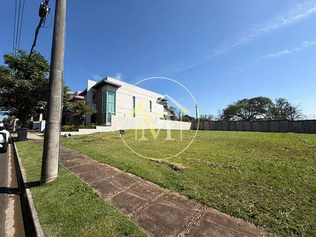 Terreno com 381m², à venda, no bairro Parque Reserva Fazenda Imperial em Sorocaba