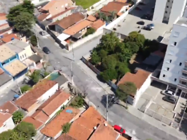 Terreno com 577m², à venda, no bairro Vila Aparecida em Taubaté