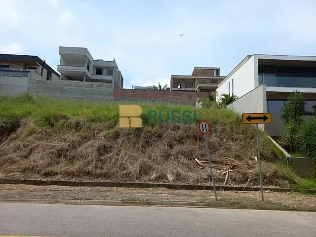 Terreno com 450m², à venda, no bairro Condomínio Residencial Jaguary em São José dos Campos