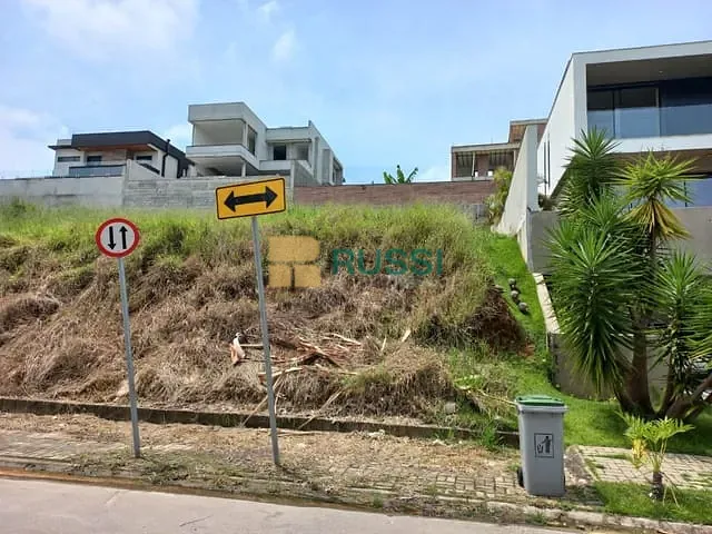 Terreno com 450m², à venda, no bairro Condomínio Residencial Jaguary em São José dos Campos