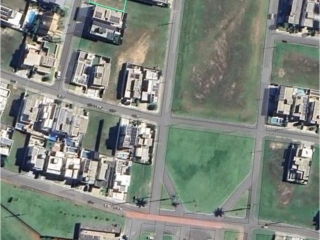 Terreno com 378m², à venda, no bairro Santa Regina em Camboriú