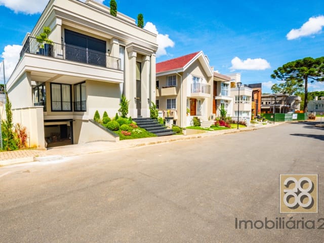 Terreno com 765m², à venda, no bairro Santa Felicidade em Curitiba