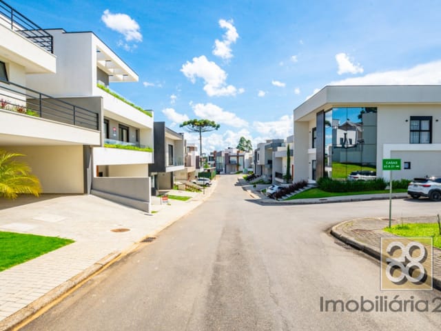 Terreno com 765m², à venda, no bairro Santa Felicidade em Curitiba