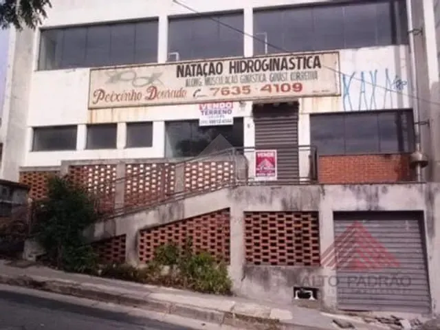 Terreno à venda, no bairro Vila Nossa Senhora das Vitórias em Mauá