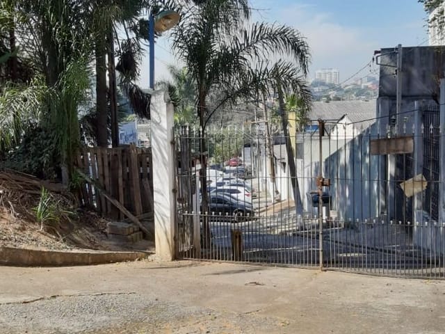 Terreno com 2348m², à venda, no bairro Chácaras Marco em Barueri
