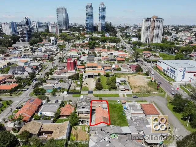 Terreno com 372m², à venda, no bairro Campina Do Siqueira em Curitiba