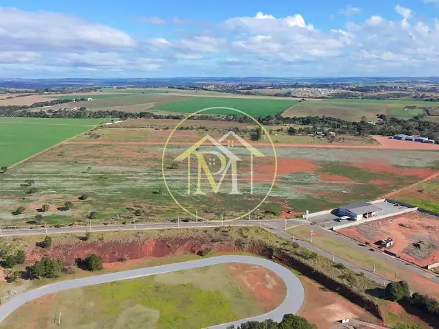 Terreno com 224825m², à venda, no bairro Área residencial em Itapetininga