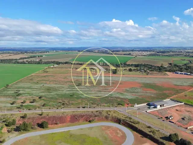 Terreno com 224825m², à venda, no bairro Área residencial em Itapetininga