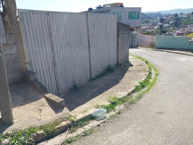 Terreno com 300m², à venda, no bairro Parque Mira Flores em Itapevi