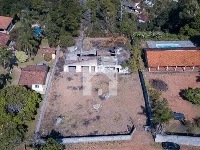 Terreno com 2839m², à venda, no bairro Jardim Tarantela em Jundiaí