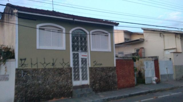 Terreno com 476m², à venda, no bairro Centro em Pindamonhangaba