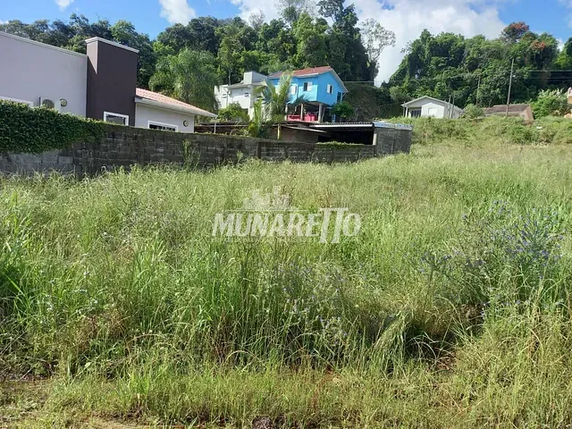 Terreno com 450m², à venda, no bairro Estados em Concórdia