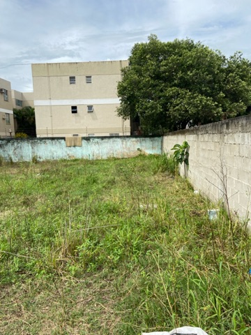 Terreno com 1642m², à venda, no bairro Parque Califórnia em Campos dos Goytacazes